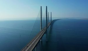 Ponte sul mare