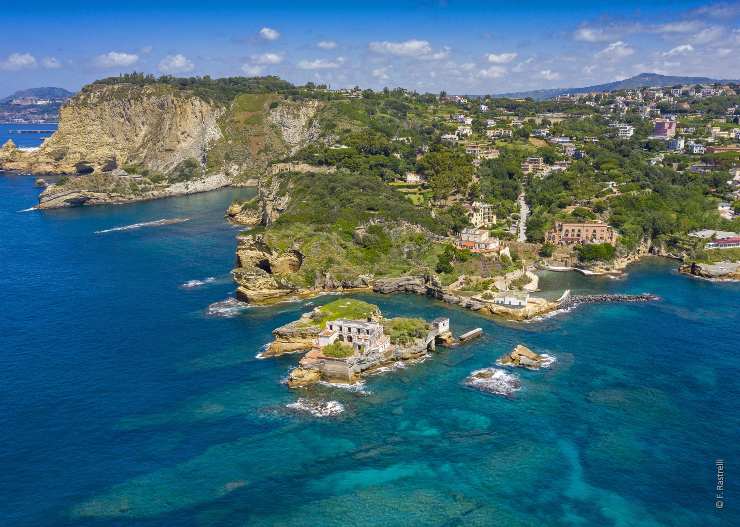 Cala della Gaiola