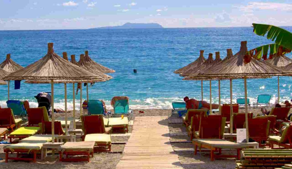 Illustrazione di Dhërmi, Qarku i Vlorës, Albania (Pexels FOTO) - marinecue.it