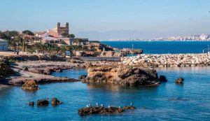 Spagna località dimensioni minuscole abitanti conoscono tutti