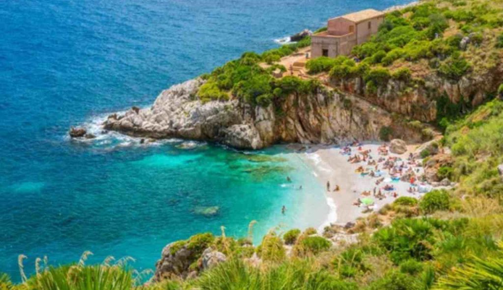 Spiagge da sogno in Sicilia (Depositphotos foto) - www.marinecue.it