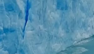 Ghiacciao Perito Moreno (greenpeacearg - instagram screenshot) - www.marinecue.it