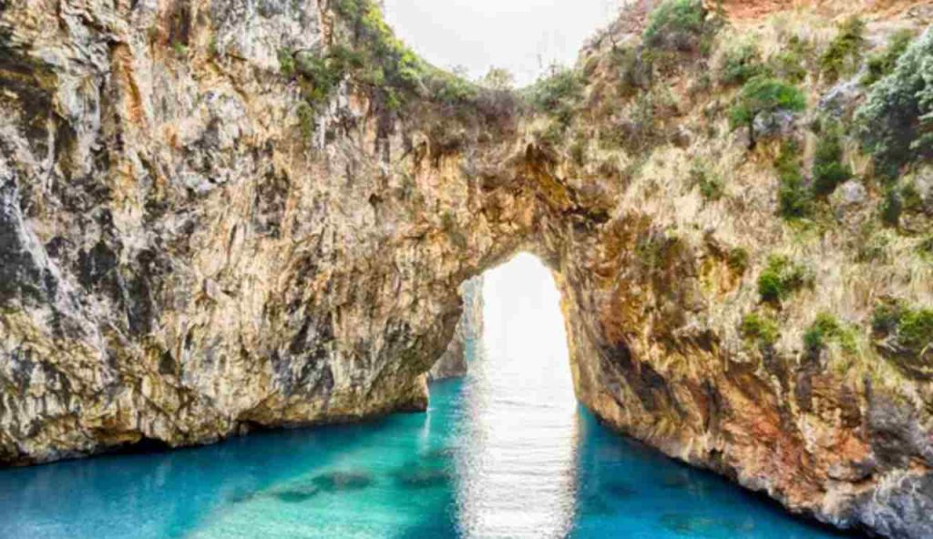 La porta per il paradiso (Depositphotos foto) - www.marinecue.it