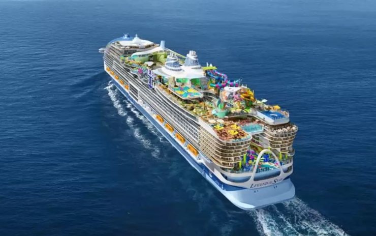 La Legend of the Seas (roylacaribbean.com foto) - www.marinecue.it