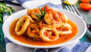 Calamari e sughetto (Depositphotos foto) - www.marinecue.it