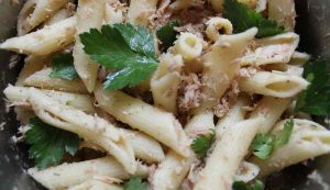 Illustrazione di pasta e tonno (Pixabay FOTO) - marinecue.it