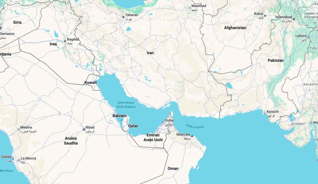 Sono sempre più le navi che stanno attraversando lo Stretto di Hormuz